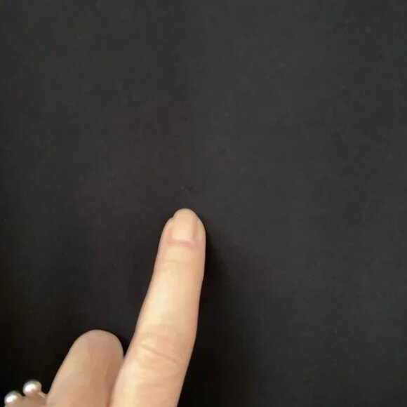 RW&CO - Black Sleeveless Blouse with Decorative Zipper Shoulder - Picture 5 of 7